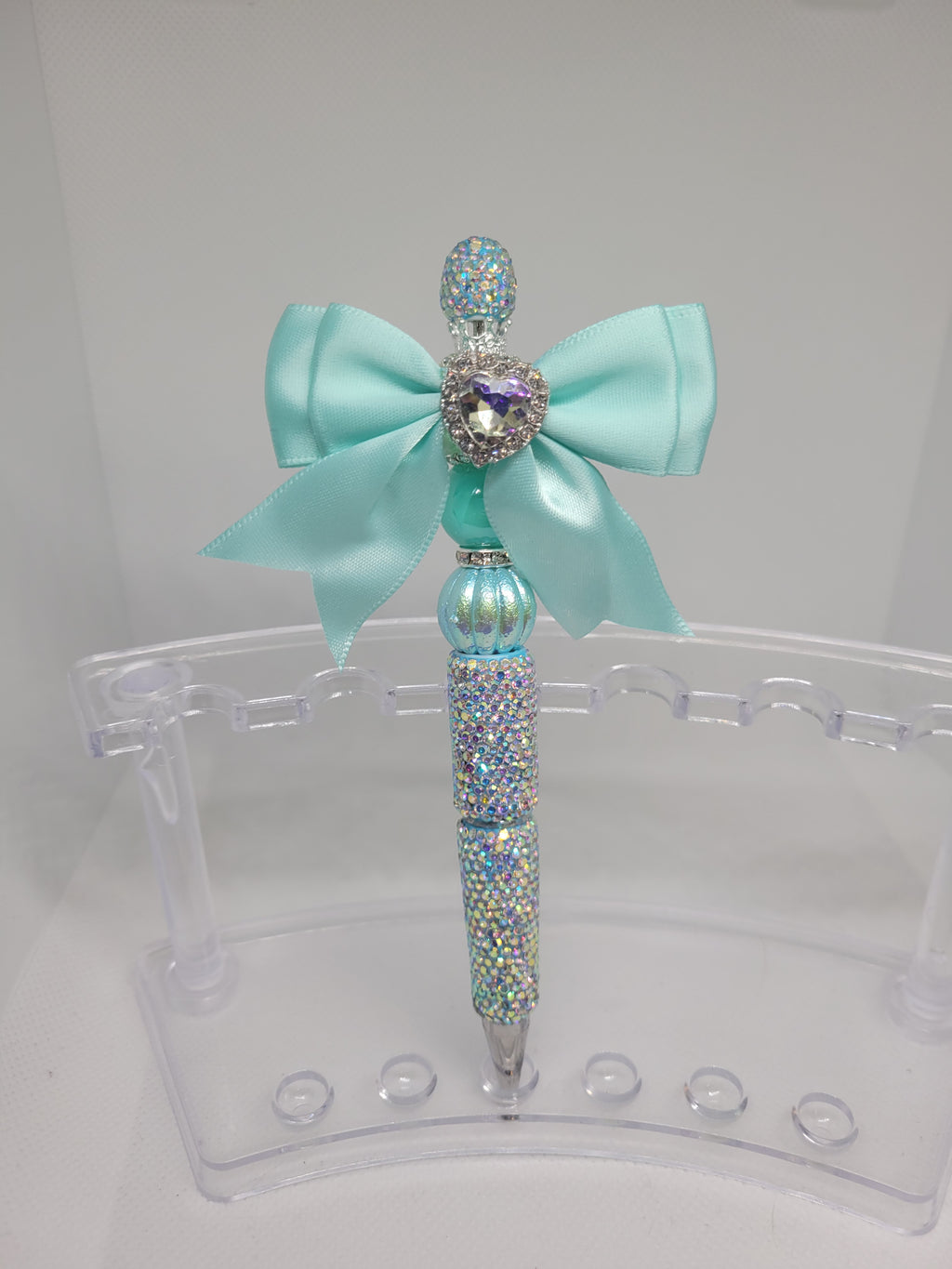 Glitter bow pen